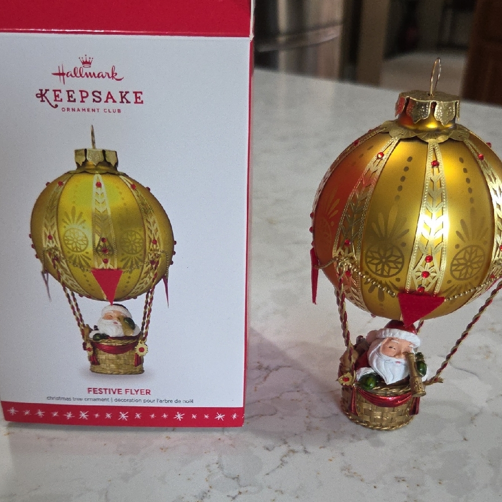 Hallmark Keepsake Gold and Red Balloon Christmas Ornament